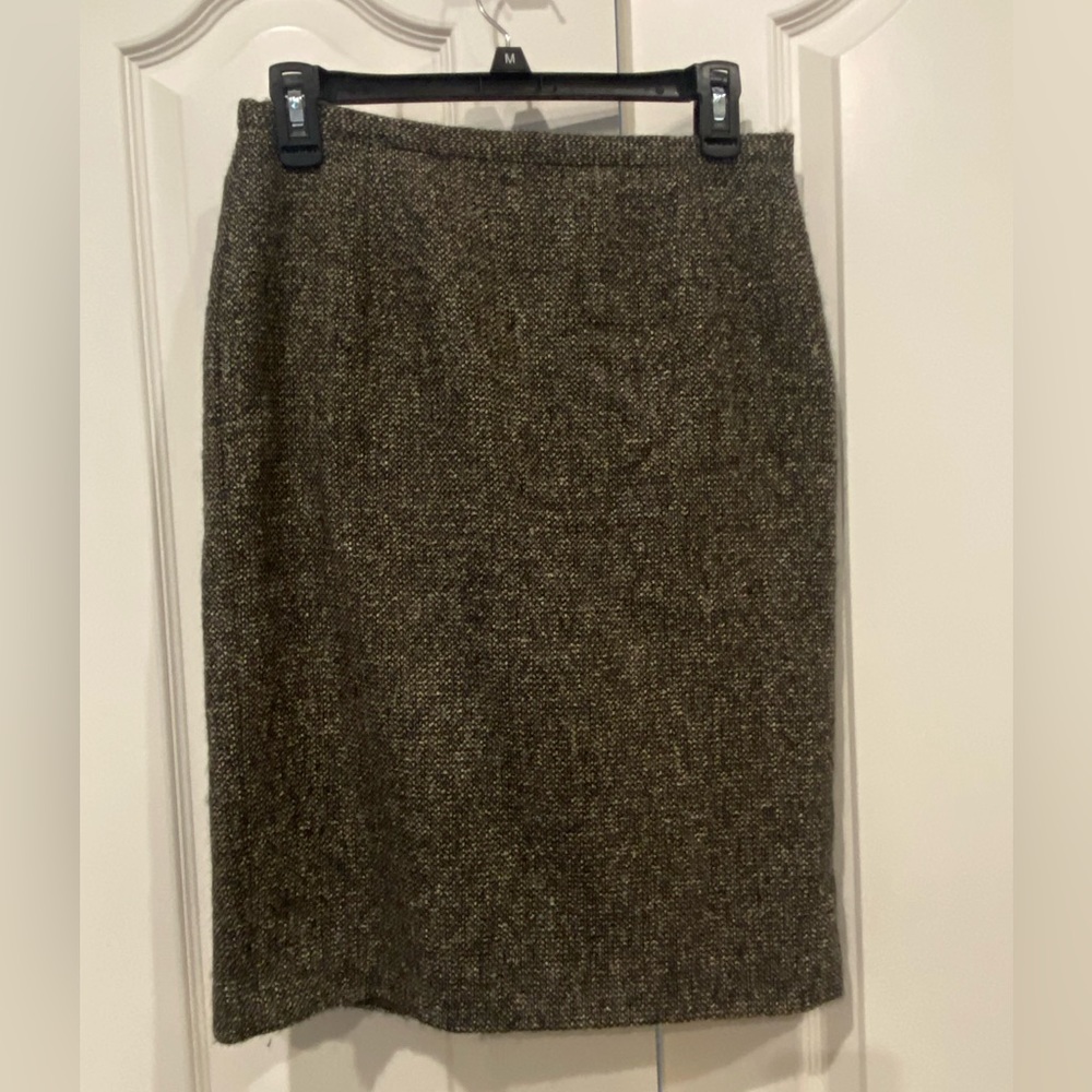 Valentino wool skirt size 8